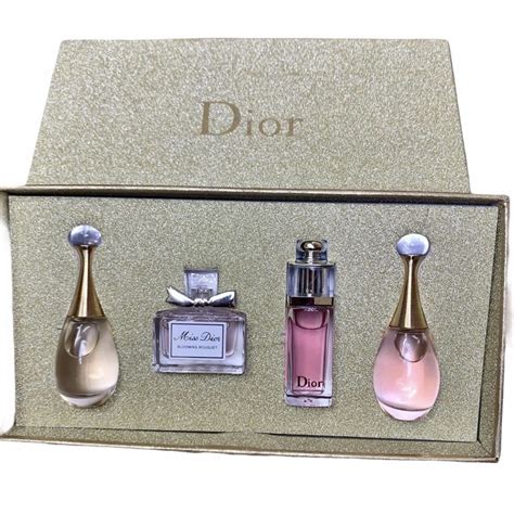 christian dior mini gift set.